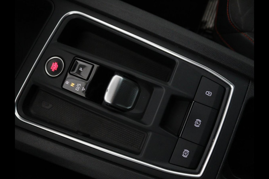 Seat Leon 1.4 TSI eHybrid PHEV FR | Carplay | Sfeerverlichting | Navigatie | Full LED | Sportstoelen | Parkeerhulp | Climate control | Cruise control