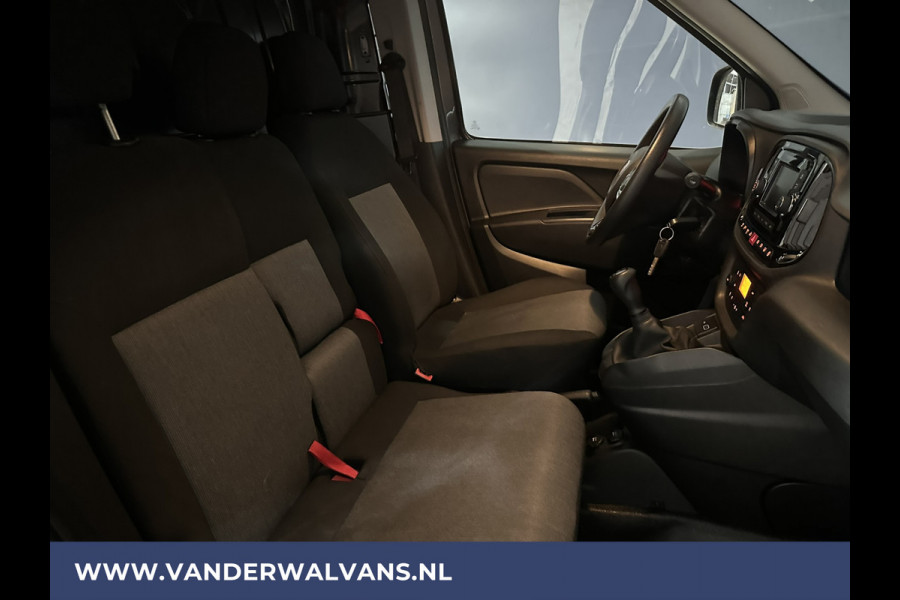 Fiat Dobló Cargo 1.3 MJ L1H1 Euro6 Airco | Camera | Navigatie | Cruisecontrol | Parkeersensoren | 3-Zits Zijdeur