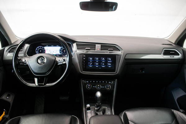 Volkswagen Tiguan 1.4 TSI ACT Highline Automaat ORG NL [ Pano Virtual Memory Leder EL-Trekhaak Carplay LED Adaptive Cruise ]