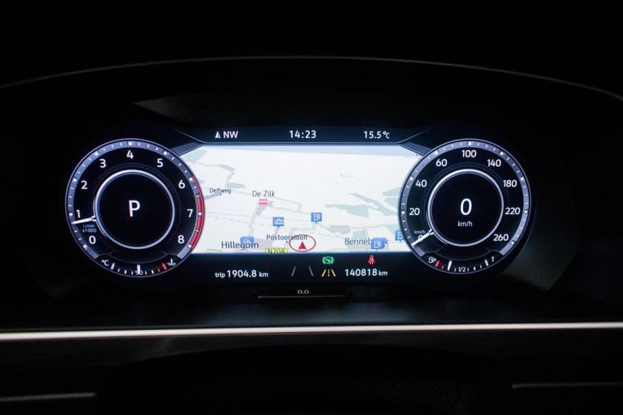 Volkswagen Tiguan 1.4 TSI ACT Highline Automaat ORG NL [ Pano Virtual Memory Leder EL-Trekhaak Carplay LED Adaptive Cruise ]