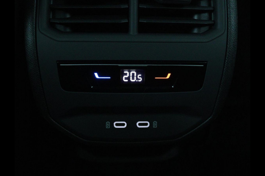 CUPRA Formentor 1.4 e-Hybrid VZ | 245pk | Stuurverwarming | Adaptive cruise | Camera | Navigatie | Keyless | Full LED | Sportstoelen | PHEV