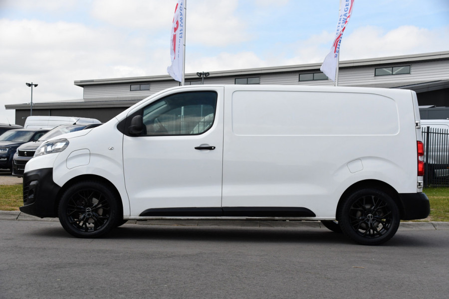 Citroën ë-Jumpy L2 50 kWh Black & White Edition Cruise, Sensoren, 136pk, Radio, Uniek!
