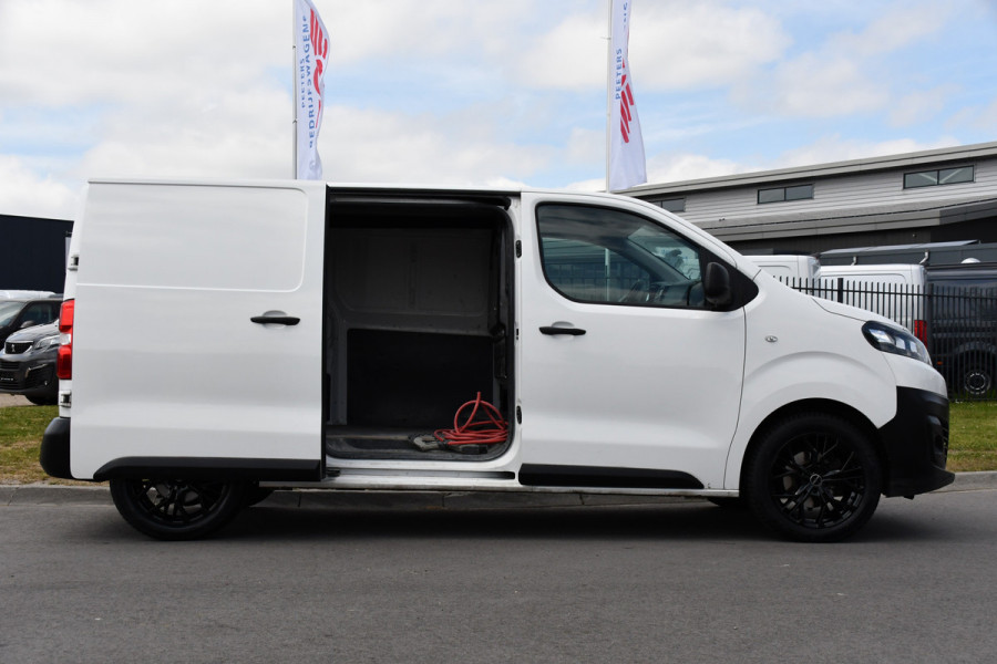 Citroën ë-Jumpy L2 50 kWh Black & White Edition Cruise, Sensoren, 136pk, Radio, Uniek!