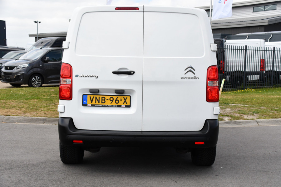 Citroën ë-Jumpy L2 50 kWh Black & White Edition Cruise, Sensoren, 136pk, Radio, Uniek!