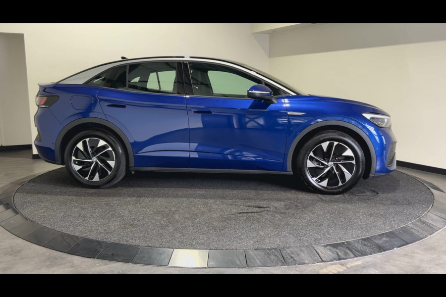 Volkswagen ID.5 Pro Advantage 77 kWh | Zwart dak | Camera | 19 inch "Hamar" | LED | SoH (batterijcheck) 99.22 % score!