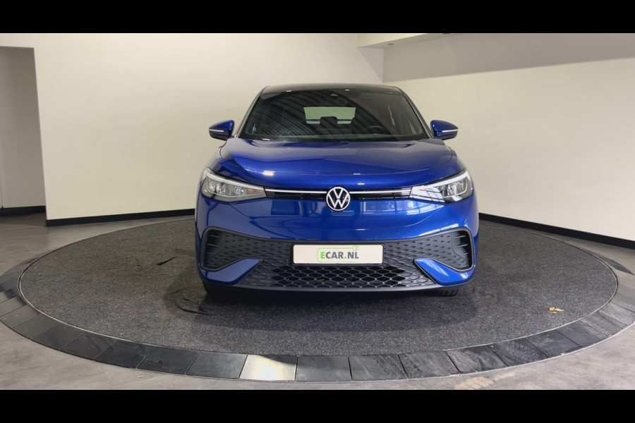 Volkswagen ID.5 Pro Advantage 77 kWh | Zwart dak | Camera | 19 inch "Hamar" | LED | SoH (batterijcheck) 99.22 % score!
