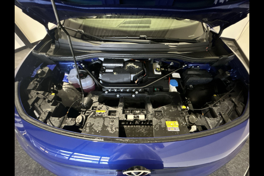Volkswagen ID.5 Pro Advantage 77 kWh | Zwart dak | Camera | 19 inch "Hamar" | LED | SoH (batterijcheck) 99.22 % score!