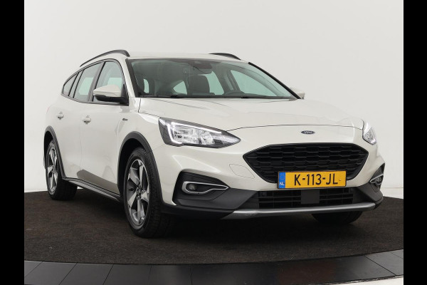 Ford Focus 1.0 EcoBoost Hybrid Active | Leder | Trekhaak | Camera | Carplay | Full LED | Keyless | Navigatie | Climate control