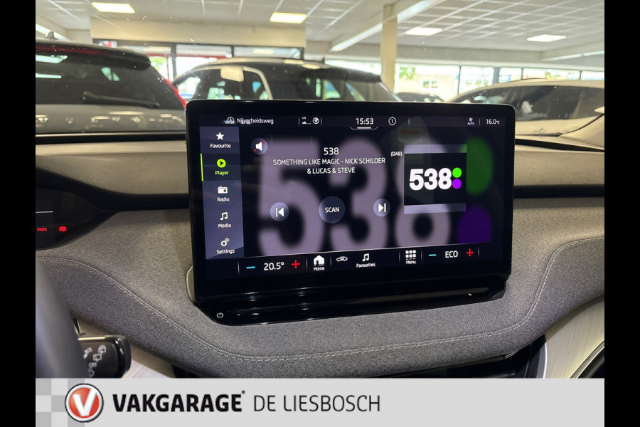 Škoda ENYAQ iV 80 / Navigatie / pdc v+a / camera / Panorama-dak