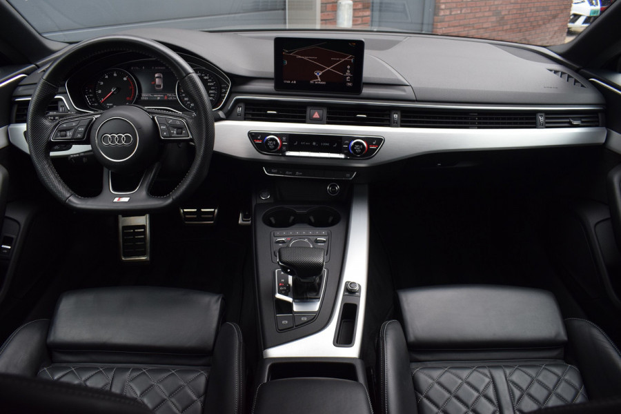 Audi A5 Sportback 40 TFSI 190pk S-tronic S-line | Pano | RS stoelen