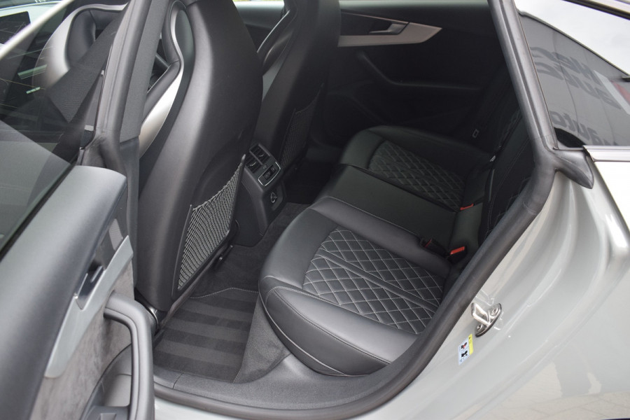 Audi A5 Sportback 40 TFSI 190pk S-tronic S-line | Pano | RS stoelen