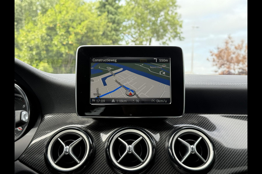 Mercedes-Benz CLA-Klasse Shooting Brake 200d AMG Navi | Camera | ECC |