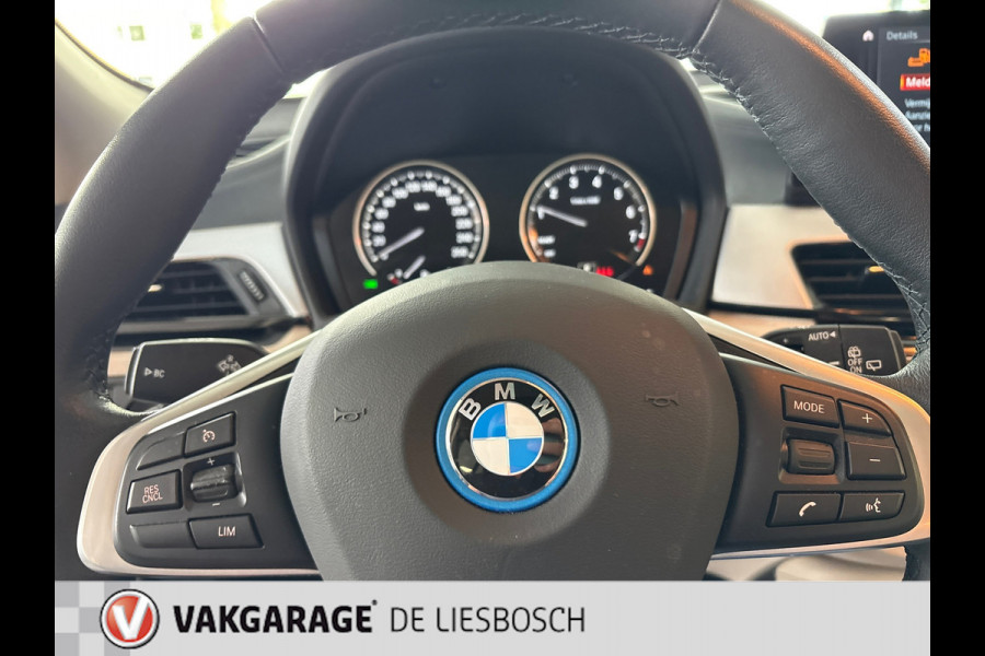BMW X2 XDrive25e Business Edition Plus / head-up / Panorama-dak / Leder / stoelverwarming