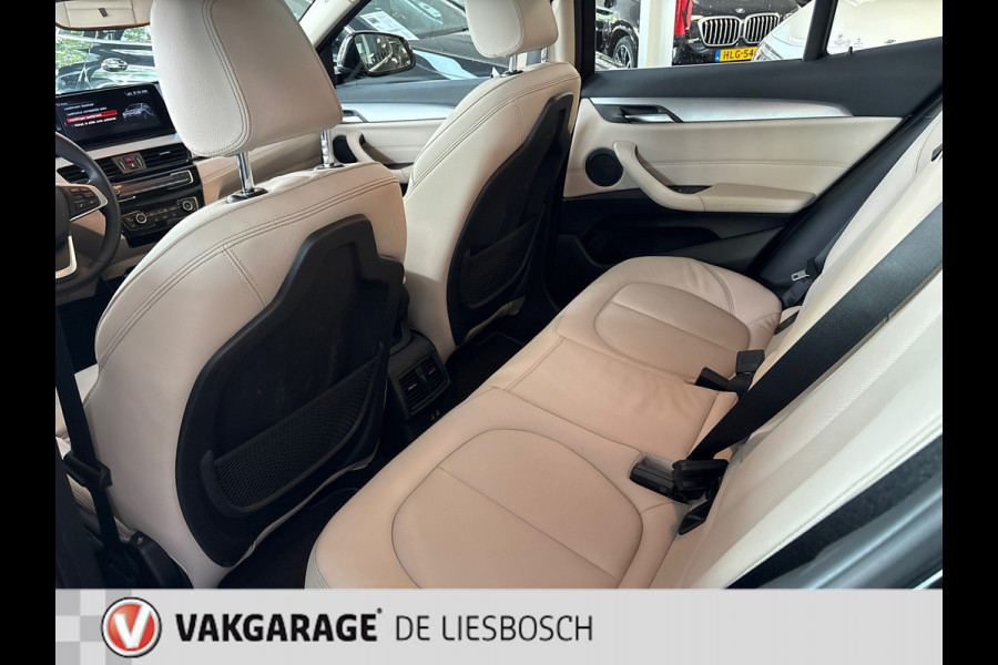 BMW X2 XDrive25e Business Edition Plus / head-up / Panorama-dak / Leder / stoelverwarming
