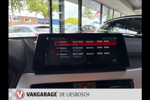 BMW X2 XDrive25e Business Edition Plus / head-up / Panorama-dak / Leder / stoelverwarming