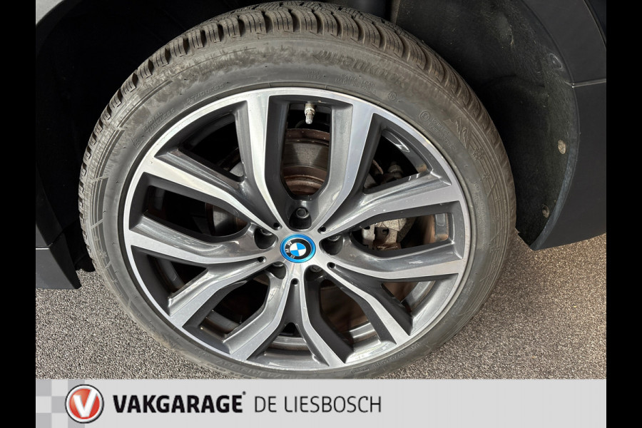 BMW X2 XDrive25e Business Edition Plus / head-up / Panorama-dak / Leder / stoelverwarming