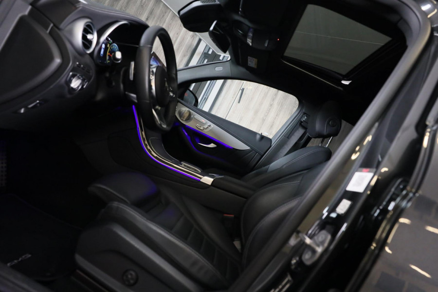 Mercedes-Benz GLC Coupé 300e 4MATIC AMG 63 Look / Memory / Digital Cockpit / Open Dak / Camera / Acc / Trekhaak / Led