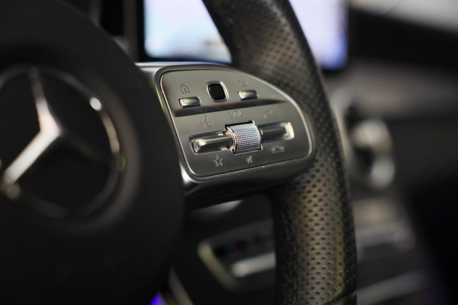 Mercedes-Benz GLC Coupé 300e 4MATIC AMG 63 Look / Memory / Digital Cockpit / Open Dak / Camera / Acc / Trekhaak / Led