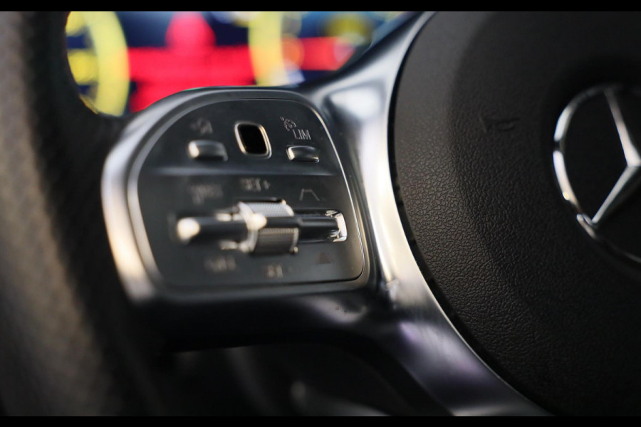 Mercedes-Benz GLC Coupé 300e 4MATIC AMG 63 Look / Memory / Digital Cockpit / Open Dak / Camera / Acc / Trekhaak / Led