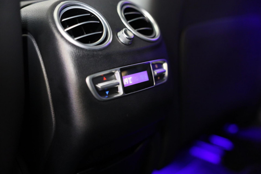 Mercedes-Benz GLC Coupé 300e 4MATIC AMG 63 Look / Memory / Digital Cockpit / Open Dak / Camera / Acc / Trekhaak / Led