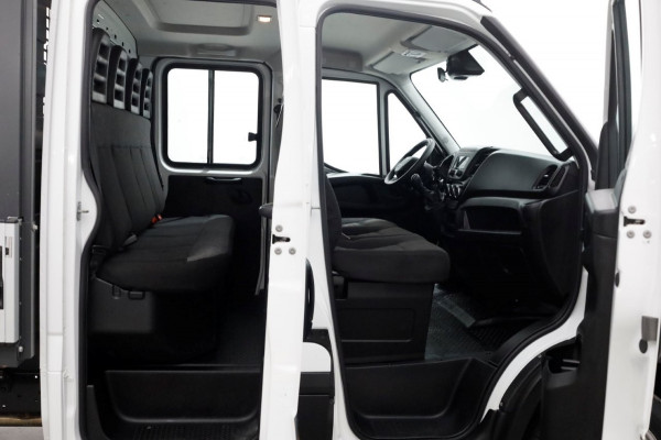 Iveco Daily 35C14 136pk E6 Open Laadbak D.C. Trekhaak 3500kg 09-2023