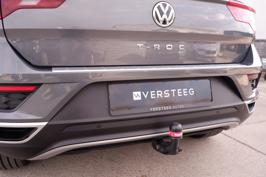 Volkswagen T-Roc 1.5 TSI Sport LED | Trekhaak | Carplay | Camera | PDC