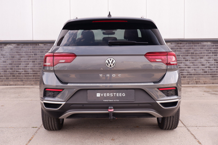Volkswagen T-Roc 1.5 TSI Sport LED | Trekhaak | Carplay | Camera | PDC