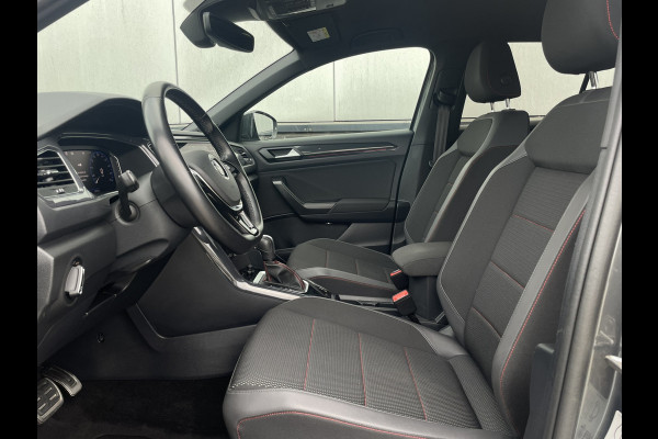 Volkswagen T-Roc 1.5 TSI Sport LED | Trekhaak | Carplay | Camera | PDC