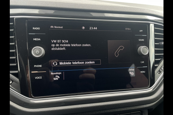 Volkswagen T-Roc 1.5 TSI Sport LED | Trekhaak | Carplay | Camera | PDC