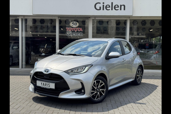 Toyota Yaris 1.5 Hybrid Dynamic Plus | Stoelverwarming, Keyless, LED, Lichtmetalen velgen, Parkeercamera, Adaptive cruise control