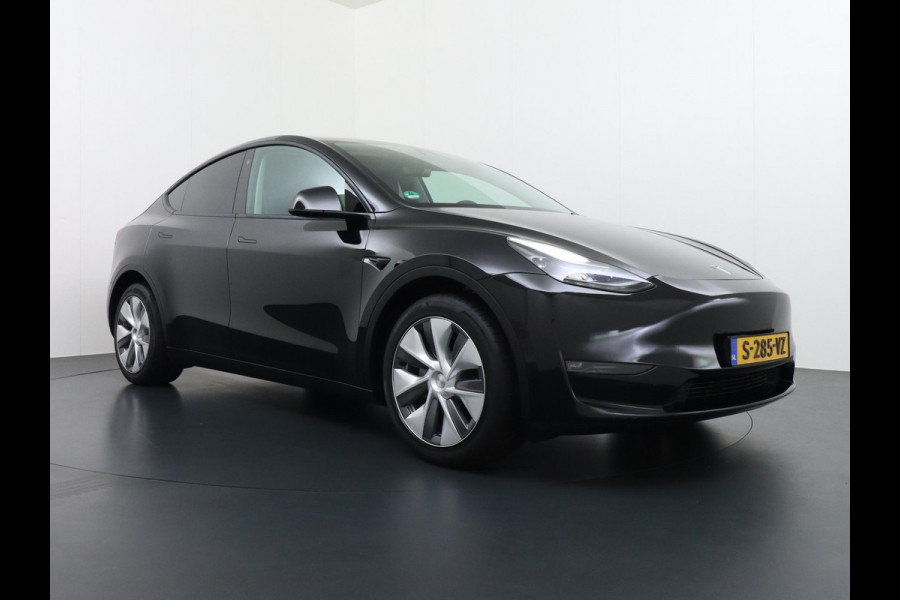 Tesla Model Y Long Range AWD 75 kWh AUTOPILOT | TREKHAAK AFNEEMBAAR | TESLA GARANTIE T/M 4-2027