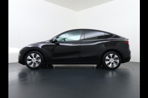 Tesla Model Y Long Range AWD 75 kWh AUTOPILOT | TREKHAAK AFNEEMBAAR | TESLA GARANTIE T/M 4-2027