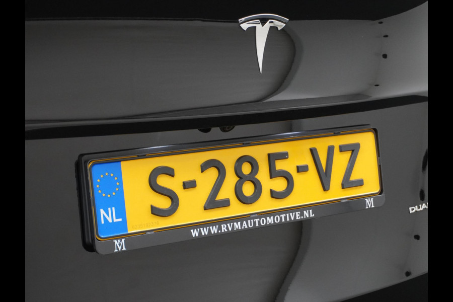 Tesla Model Y Long Range AWD 75 kWh AUTOPILOT | TREKHAAK AFNEEMBAAR | TESLA GARANTIE T/M 4-2027