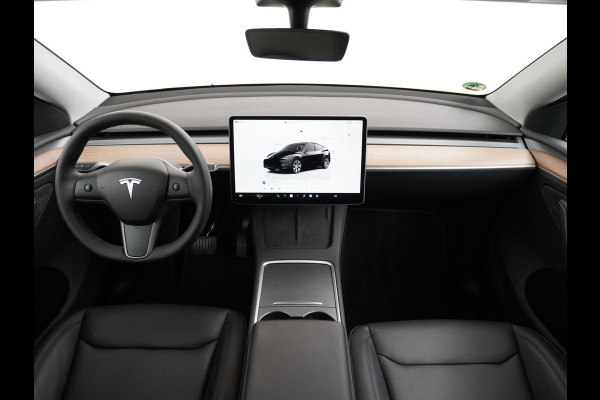 Tesla Model Y Long Range AWD 75 kWh AUTOPILOT | TREKHAAK AFNEEMBAAR | TESLA GARANTIE T/M 4-2027