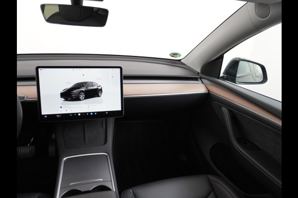 Tesla Model Y Long Range AWD 75 kWh AUTOPILOT | TREKHAAK AFNEEMBAAR | TESLA GARANTIE T/M 4-2027