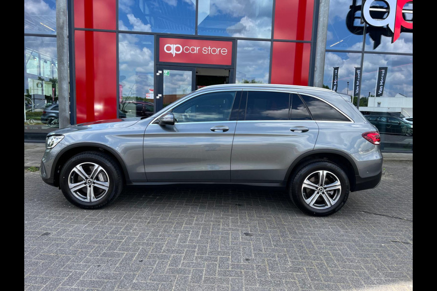 Mercedes-Benz GLC 300e 4MATIC Business Solution Luxury