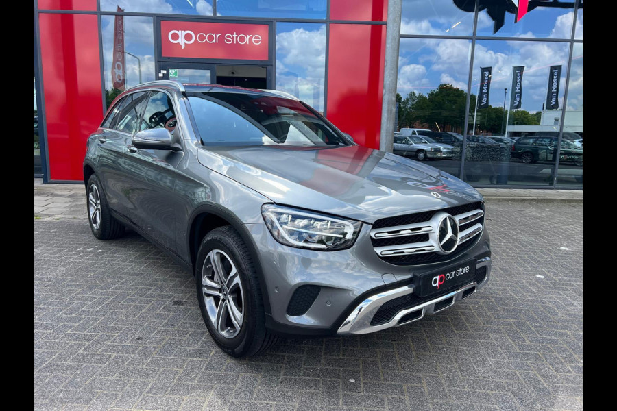 Mercedes-Benz GLC 300e 4MATIC Business Solution Luxury