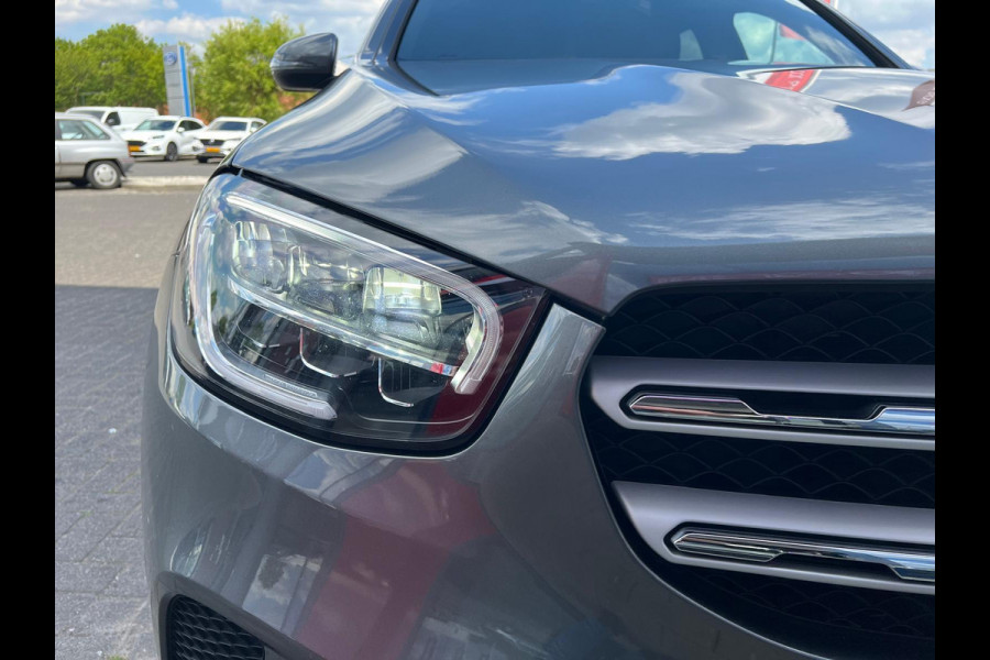 Mercedes-Benz GLC 300e 4MATIC Business Solution Luxury