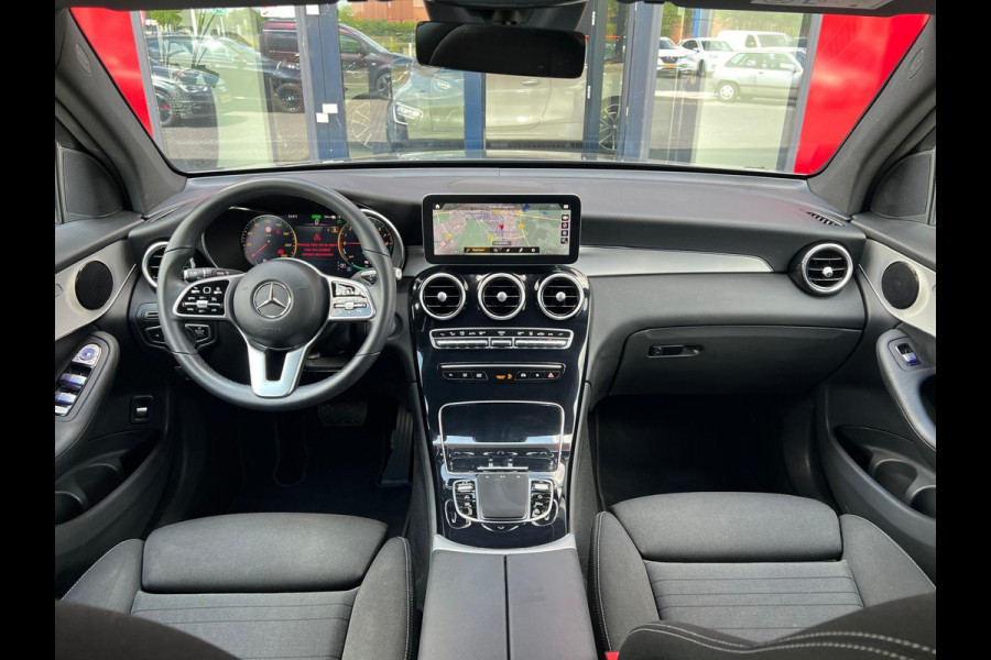 Mercedes-Benz GLC 300e 4MATIC Business Solution Luxury