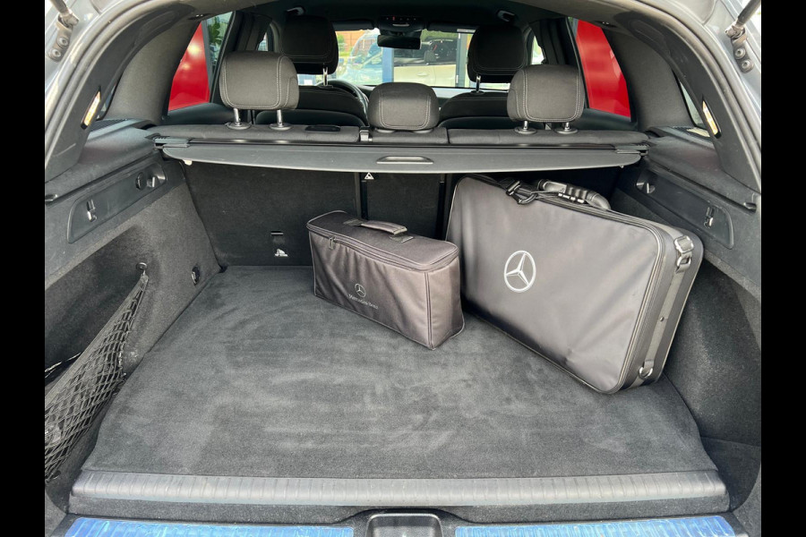 Mercedes-Benz GLC 300e 4MATIC Business Solution Luxury