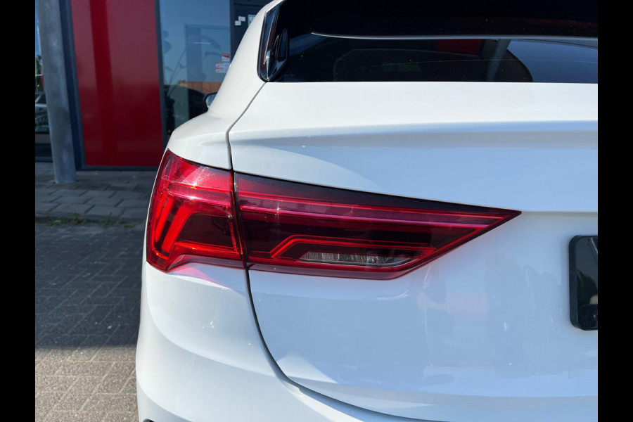 Audi Q3 Sportback 45 TFSI e Business Edition