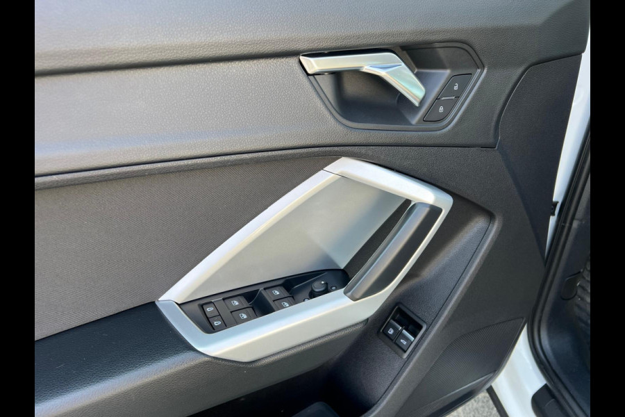Audi Q3 Sportback 45 TFSI e Business Edition