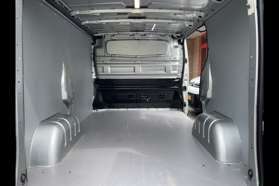 Opel Vivaro 1.6 CDTI 122pk E6 Edition BPM Vrij! Lease €211 p/m, Trekhaak, Airco, Navi, PDC, Cruise controle, Onderhoudshistorie aanwezig