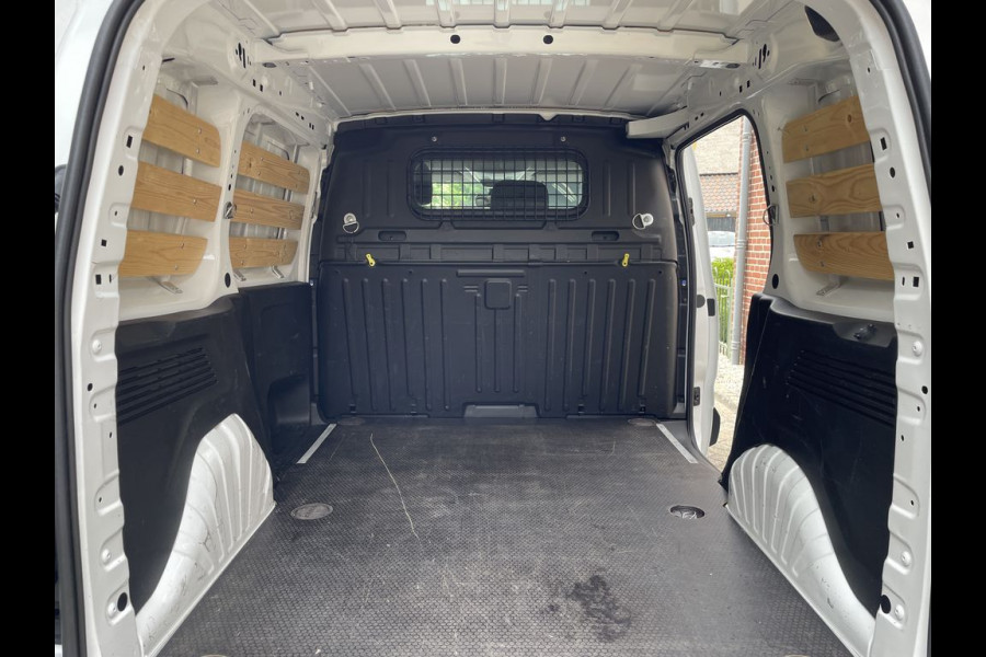 Citroën Berlingo 1.5 BlueHDI E6 102pk Club 3-Zits Lease €220 p/m Airco, Navi, PDC, Cruise controle, onderhoudshistorie aanwezig
