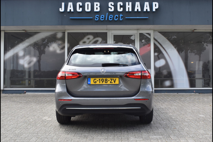 Mercedes-Benz B-Klasse 180 Business Solution Automaat / Airco / Camera / Navigatie / Lane assist / Cruise