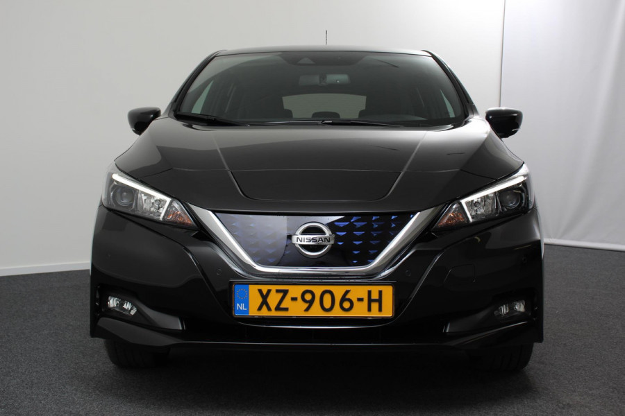 Nissan Leaf N-Connecta 40 kWh Automaat | Navigatie | Bluetooth | Cruise control | Camera | Parkeer sensoren |