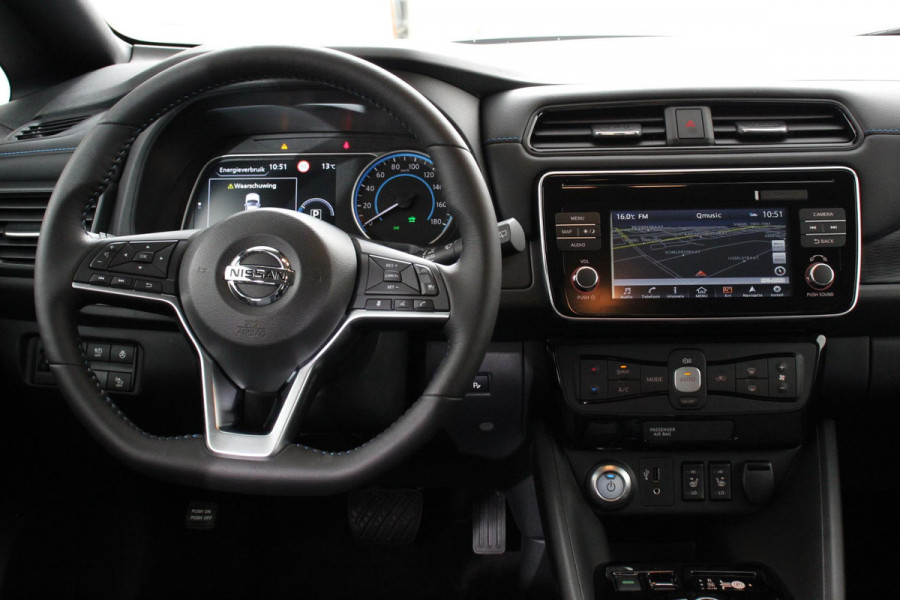Nissan Leaf N-Connecta 40 kWh Automaat | Navigatie | Bluetooth | Cruise control | Camera | Parkeer sensoren |
