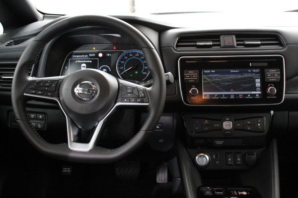 Nissan Leaf N-Connecta 40 kWh Automaat | Navigatie | Bluetooth | Cruise control | Camera | Parkeer sensoren |