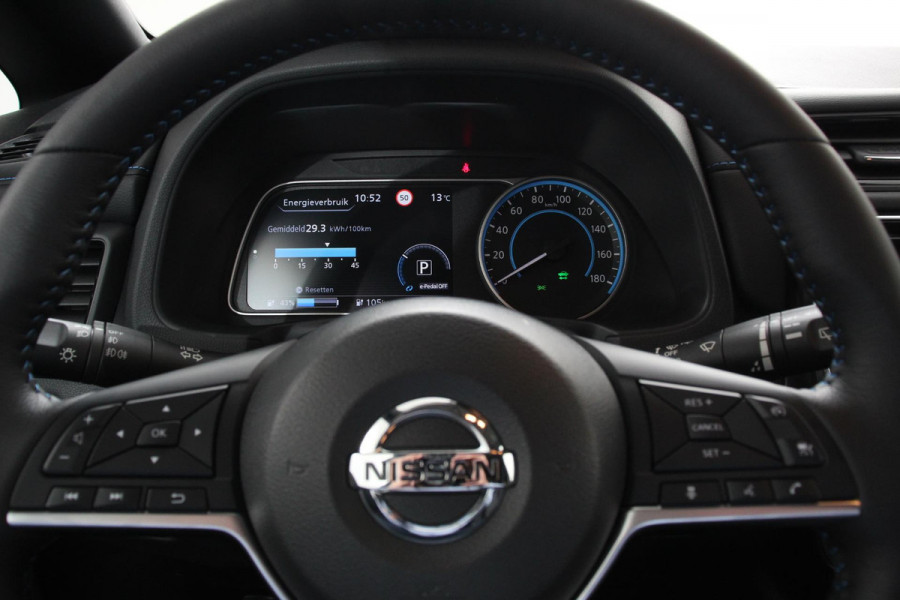 Nissan Leaf N-Connecta 40 kWh Automaat | Navigatie | Bluetooth | Cruise control | Camera | Parkeer sensoren |