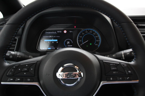 Nissan Leaf N-Connecta 40 kWh Automaat | Navigatie | Bluetooth | Cruise control | Camera | Parkeer sensoren |